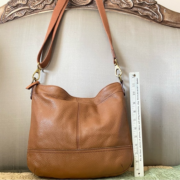 Fossil Pebble Leather Crossbody Bag - Picture 6 of 10